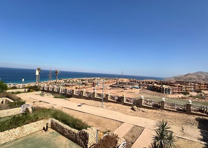 Ain Sokhna 5-bedroom Luxury - Porto Sokhna Villa *